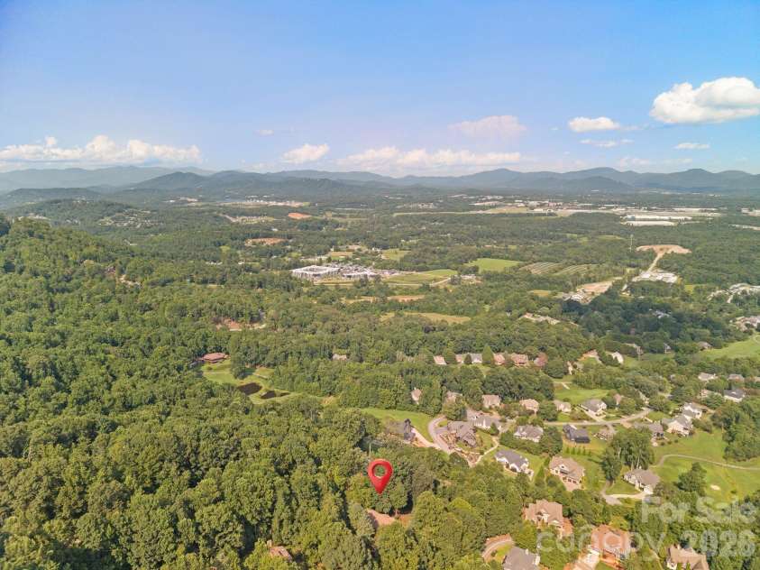 1105 High Vista Drive, Mills River, NC 28759.  MLS# CAR4414362, YatesRealty ID 44568. 