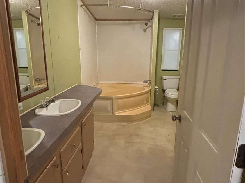 6544 Helens Way, Denver, NC 28037.  MLS# CAR4268119, YatesRealty ID 4457. 