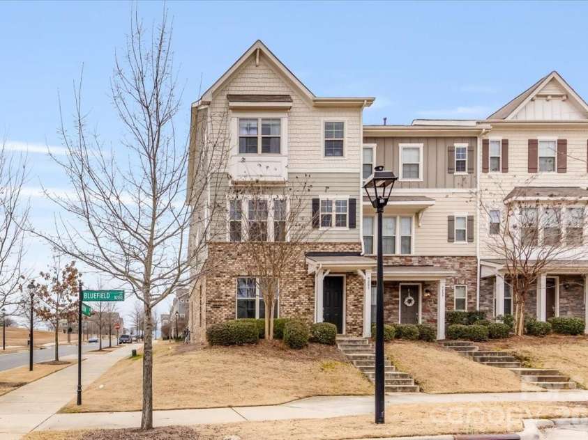 9205 Bluefield Street, Charlotte, NC 28273.  MLS# CAR4341397, YatesRealty ID 4457. 