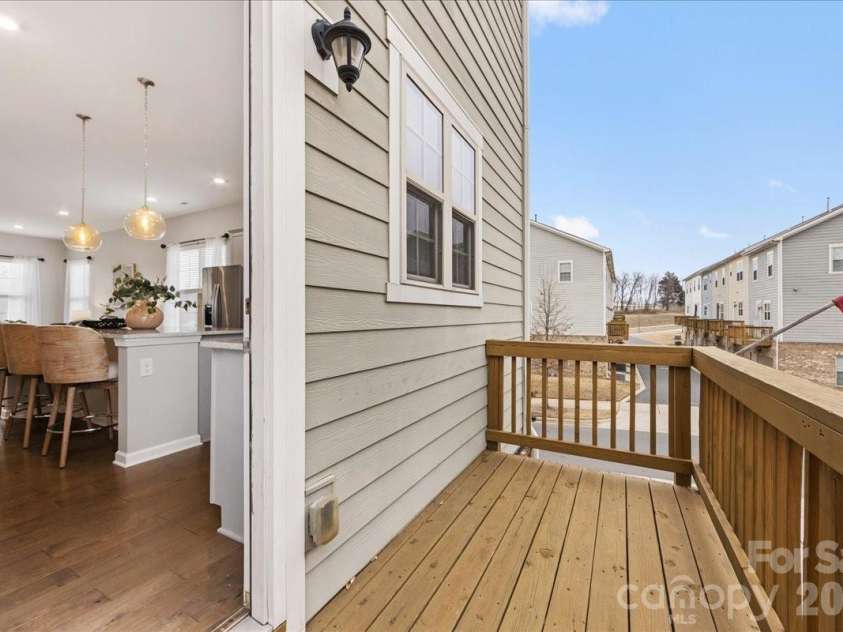 9205 Bluefield Street, Charlotte, NC 28273.  MLS# CAR4341397, YatesRealty ID 4457. 