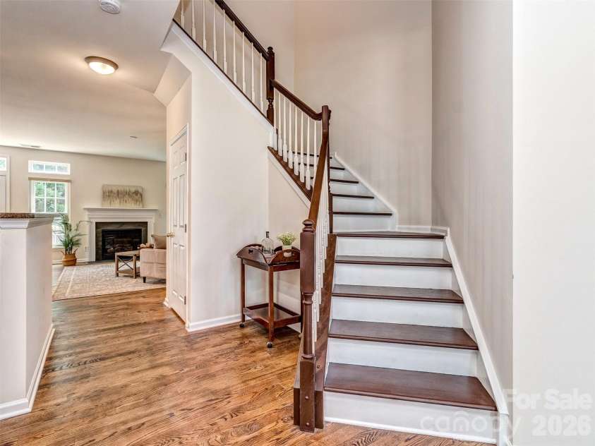 4308 Park South Station Boulevard, Charlotte, NC 28210.  MLS# CAR4414197, YatesRealty ID 44570. 