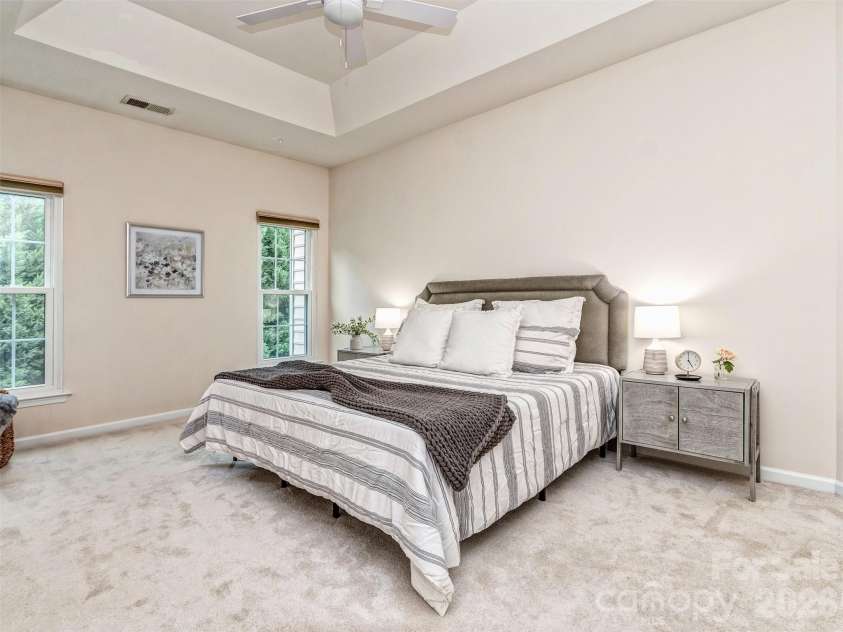 4308 Park South Station Boulevard, Charlotte, NC 28210.  MLS# CAR4414197, YatesRealty ID 44570. Primary