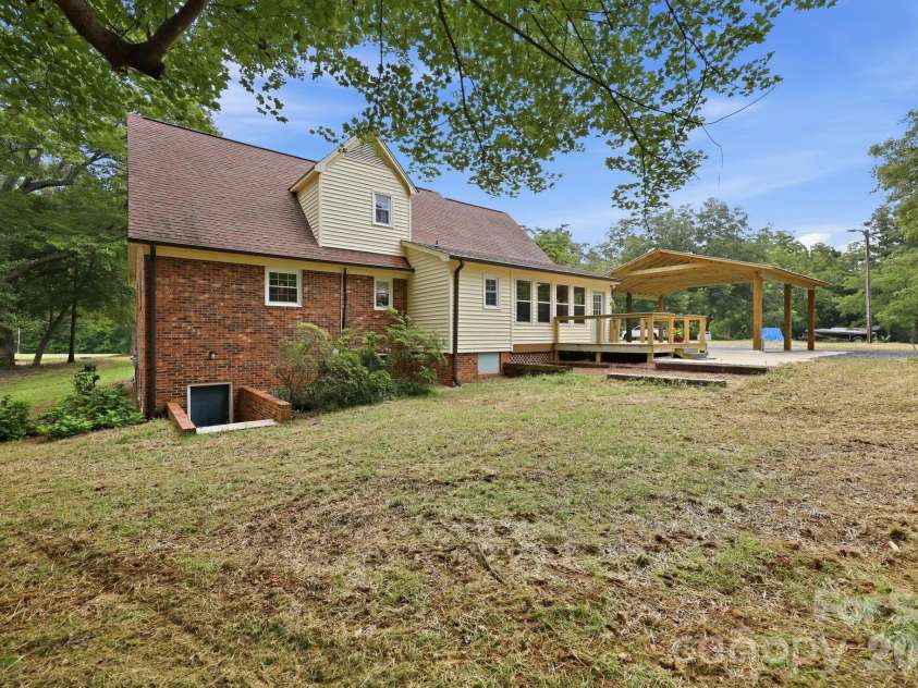 360 Small Road, Randleman, NC 27317.  MLS# CAR4415004, YatesRealty ID 44572. 