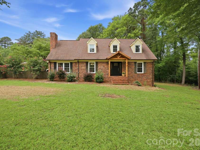 360 Small Road, Randleman, NC 27317.  MLS# CAR4415004, YatesRealty ID 44572. 