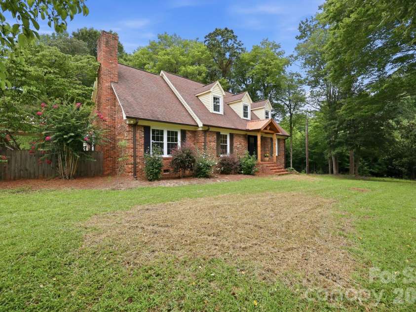360 Small Road, Randleman, NC 27317.  MLS# CAR4415004, YatesRealty ID 44572. 