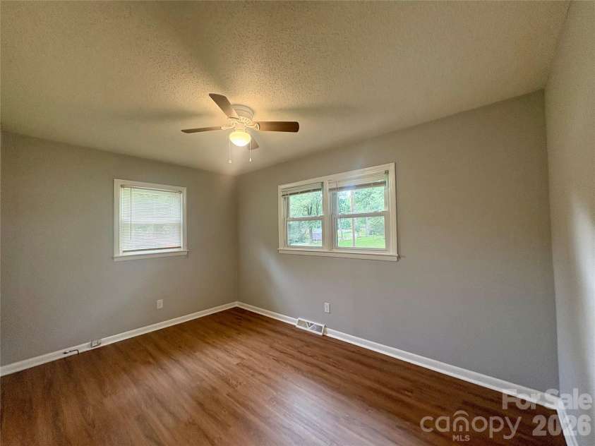 109 Holly Drive, Mount Holly, NC 28120.  MLS# CAR4415006, YatesRealty ID 44573. 