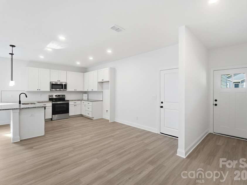 13911 Stillwood Place, Matthews, NC 28105.  MLS# CAR4414381, YatesRealty ID 44578. 