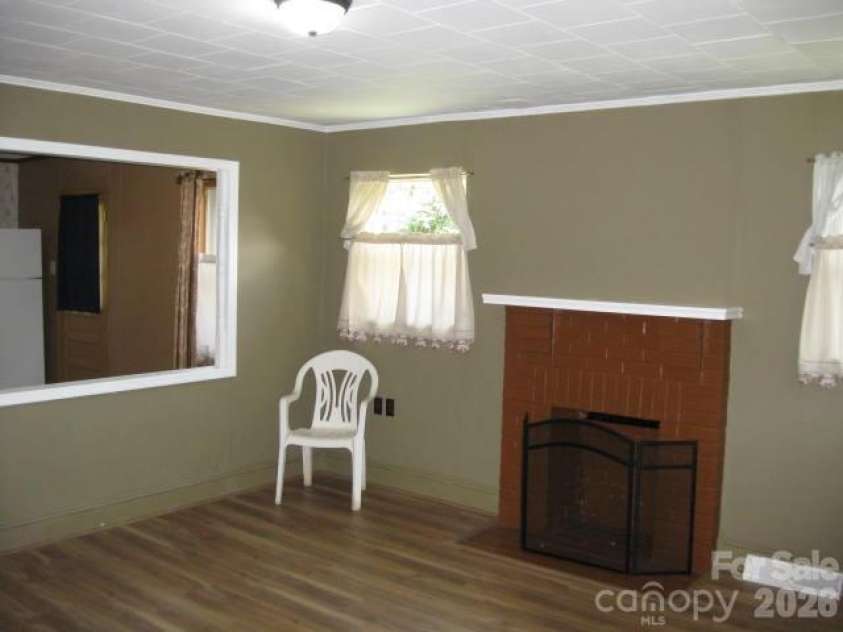 1317 Second Street, Gastonia, NC 28054.  MLS# CAR4414450, YatesRealty ID 44579. 