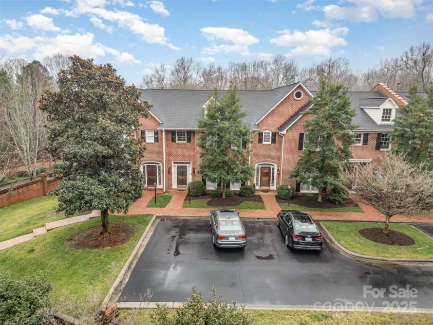 4605 Curraghmore Road, Charlotte, NC 28210.  MLS# CAR4223200, YatesRealty ID 4458. 