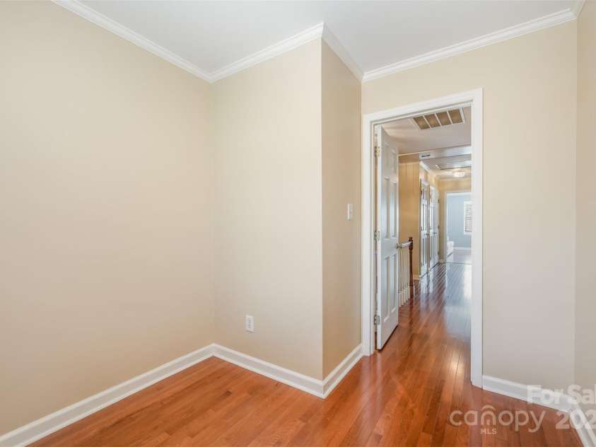 4605 Curraghmore Road, Charlotte, NC 28210.  MLS# CAR4223200, YatesRealty ID 4458. 