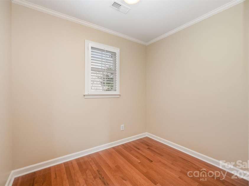 4605 Curraghmore Road, Charlotte, NC 28210.  MLS# CAR4223200, YatesRealty ID 4458. 