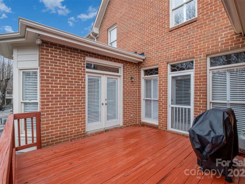 4605 Curraghmore Road, Charlotte, NC 28210.  MLS# CAR4223200, YatesRealty ID 4458. 