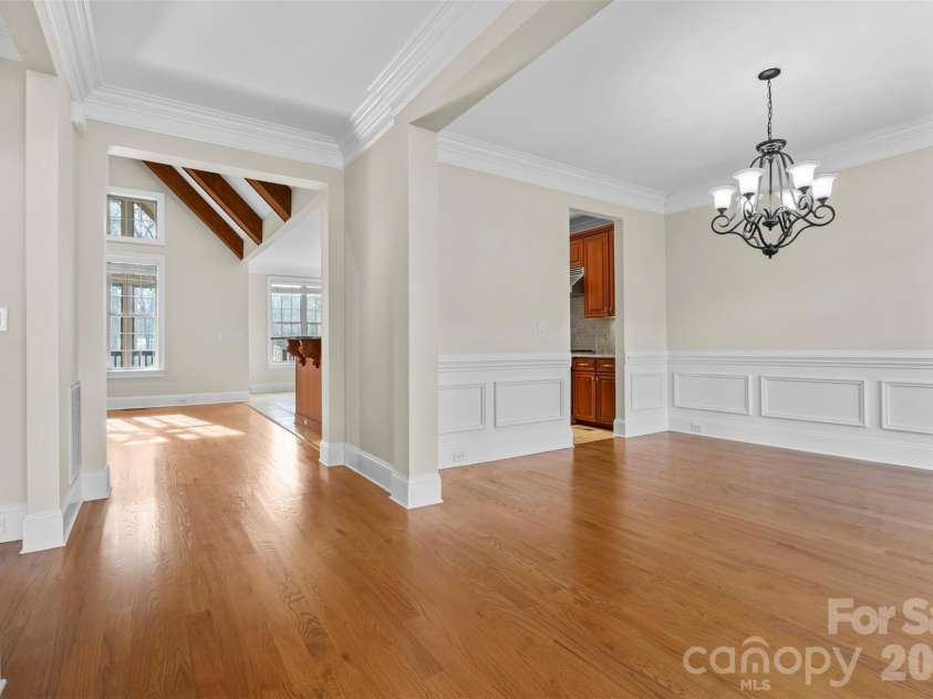 5164 Mill Race Lane, Lancaster, SC 29720.  MLS# CAR4342322, YatesRealty ID 4458. Foyer
