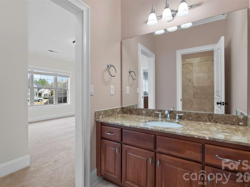 5164 Mill Race Lane, Lancaster, SC 29720.  MLS# CAR4342322, YatesRealty ID 4458. Jack-and-Jill Bath