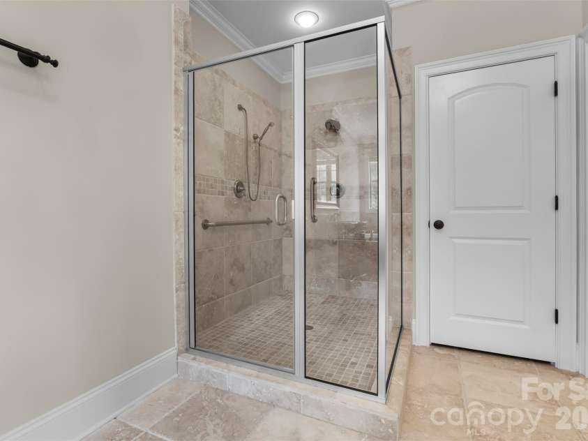 5164 Mill Race Lane, Lancaster, SC 29720.  MLS# CAR4342322, YatesRealty ID 4458. Primary Bath