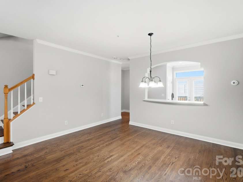 817 4th Street, Charlotte, NC 28202.  MLS# CAR4414468, YatesRealty ID 44580. 
