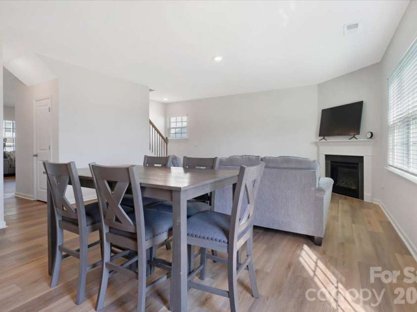 8013 Kennesaw Drive, Gastonia, NC 28056.  MLS# CAR4414428, YatesRealty ID 44581. 