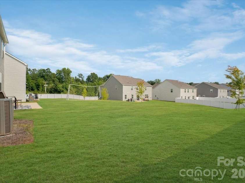 8013 Kennesaw Drive, Gastonia, NC 28056.  MLS# CAR4414428, YatesRealty ID 44581. 