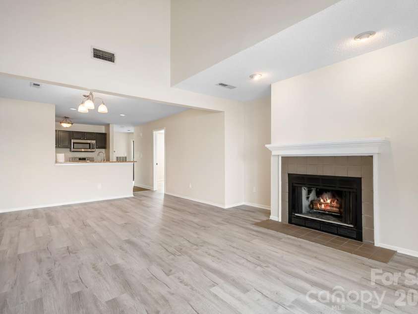 930 Southwest Drive, Davidson, NC 28036.  MLS# CAR4414435, YatesRealty ID 44582. 