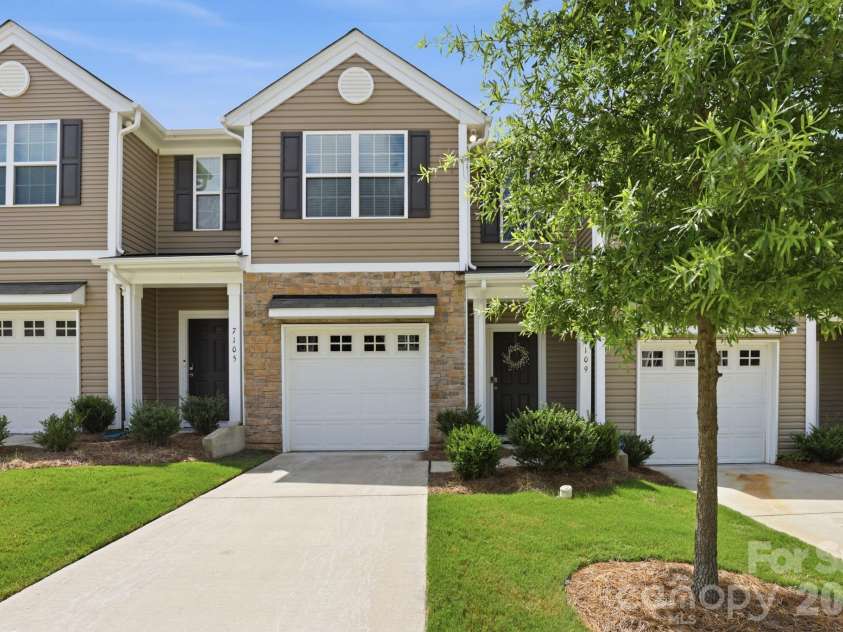 7109 Mills Road, Charlotte, NC 28216.  MLS# CAR4414685, YatesRealty ID 44583. Front