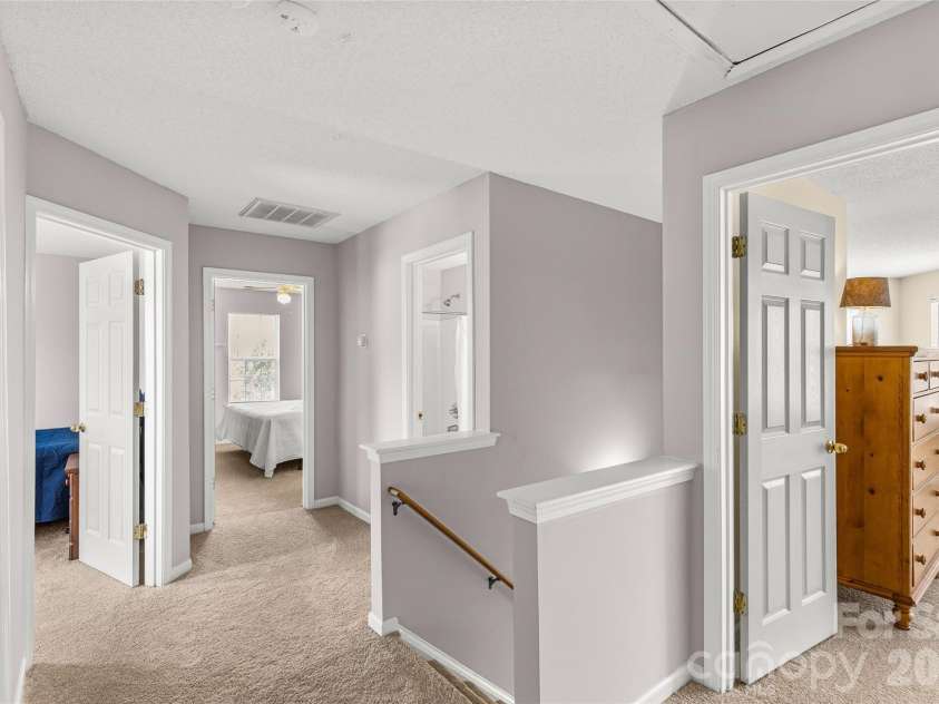 3042 Wyntree Court, Matthews, NC 28104.  MLS# CAR4414692, YatesRealty ID 44584. 
