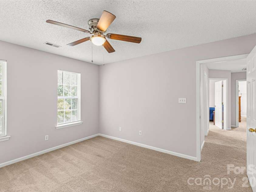 3042 Wyntree Court, Matthews, NC 28104.  MLS# CAR4414692, YatesRealty ID 44584. 