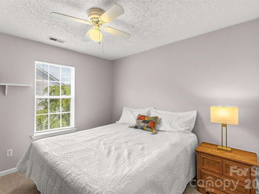 3042 Wyntree Court, Matthews, NC 28104.  MLS# CAR4414692, YatesRealty ID 44584. 