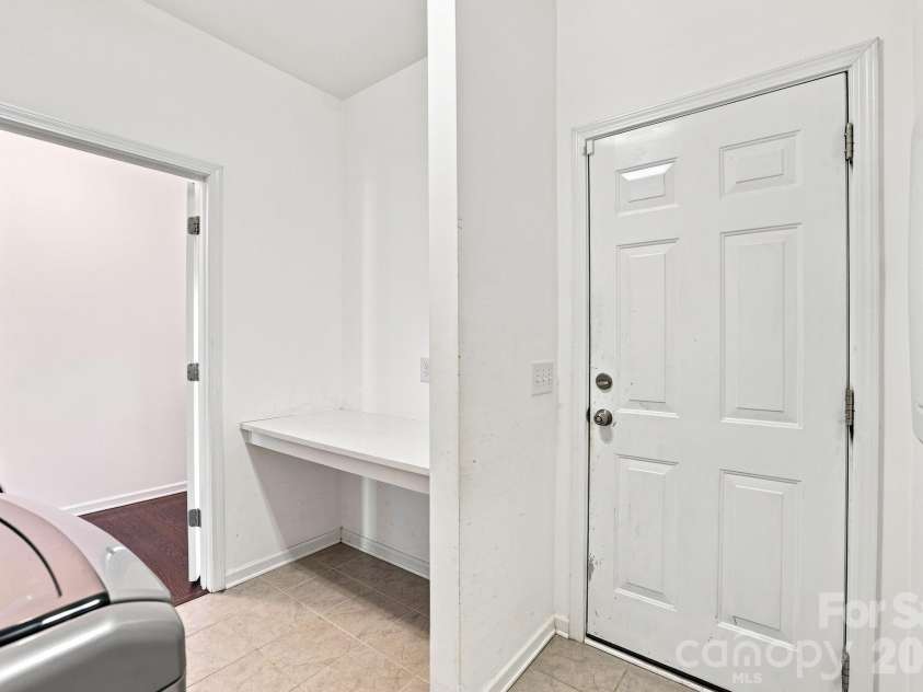 4247 Merrivale Drive, Lancaster, SC 29720.  MLS# CAR4414845, YatesRealty ID 44585. 