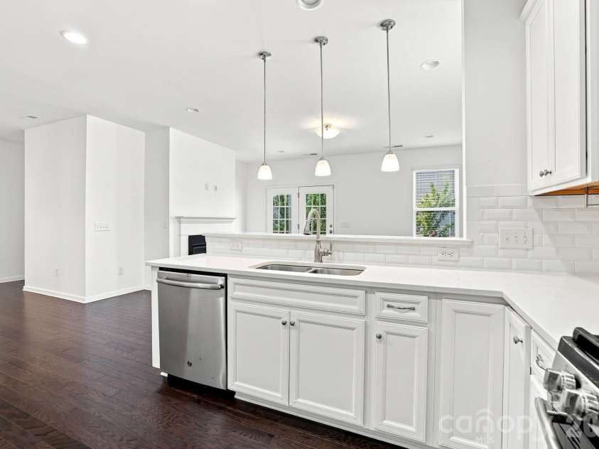 4247 Merrivale Drive, Lancaster, SC 29720.  MLS# CAR4414845, YatesRealty ID 44585. 