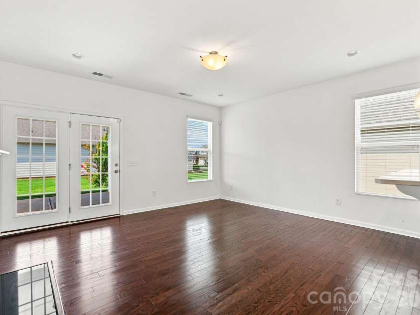 4247 Merrivale Drive, Lancaster, SC 29720.  MLS# CAR4414845, YatesRealty ID 44585. 