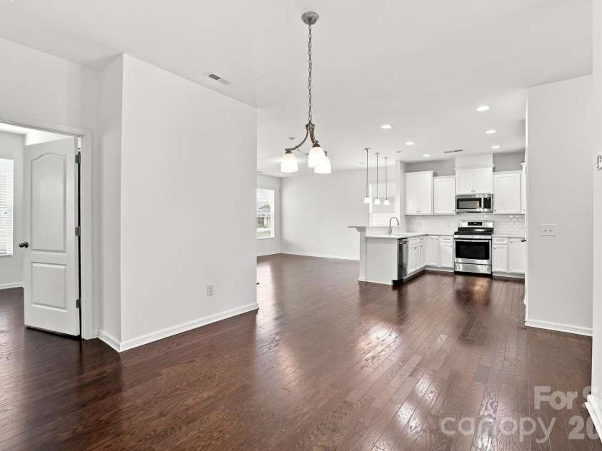 4247 Merrivale Drive, Lancaster, SC 29720.  MLS# CAR4414845, YatesRealty ID 44585. 