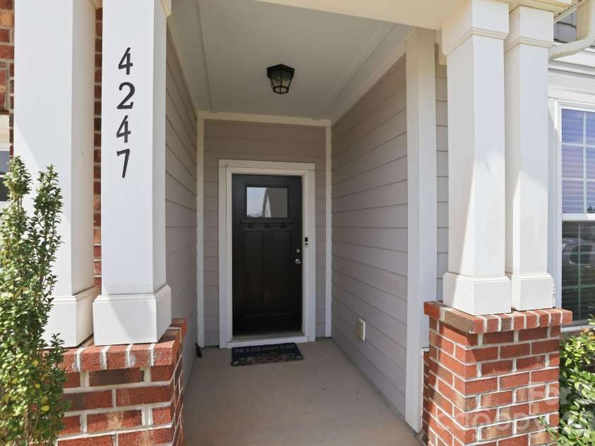 4247 Merrivale Drive, Lancaster, SC 29720.  MLS# CAR4414845, YatesRealty ID 44585. 