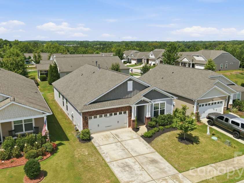 4247 Merrivale Drive, Lancaster, SC 29720.  MLS# CAR4414845, YatesRealty ID 44585. 