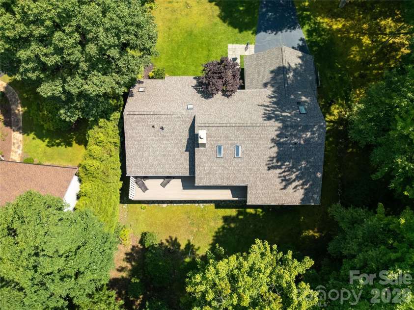 4 Nvya Court, Brevard, NC 28712.  MLS# CAR4414910, YatesRealty ID 44586. 
