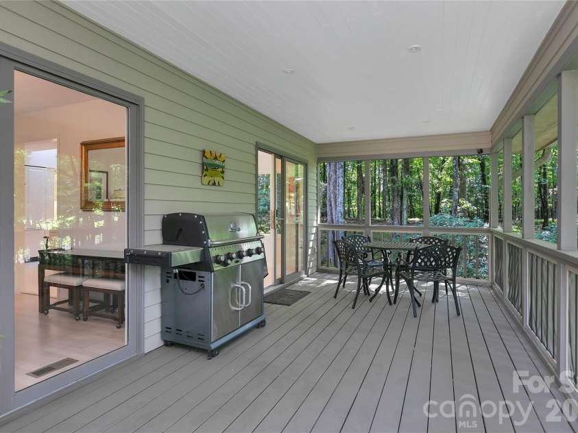 4 Nvya Court, Brevard, NC 28712.  MLS# CAR4414910, YatesRealty ID 44586. 