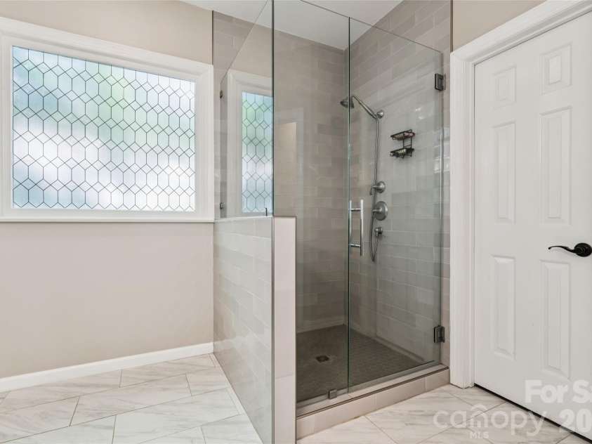 7418 Tarland Lane, Charlotte, NC 28269.  MLS# CAR4413714, YatesRealty ID 44589. 