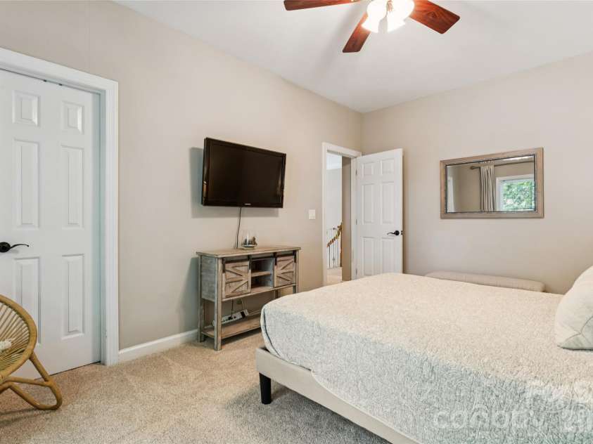 7418 Tarland Lane, Charlotte, NC 28269.  MLS# CAR4413714, YatesRealty ID 44589. 