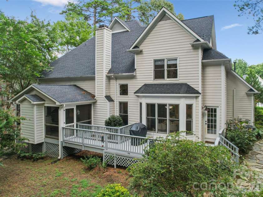 7418 Tarland Lane, Charlotte, NC 28269.  MLS# CAR4413714, YatesRealty ID 44589. 