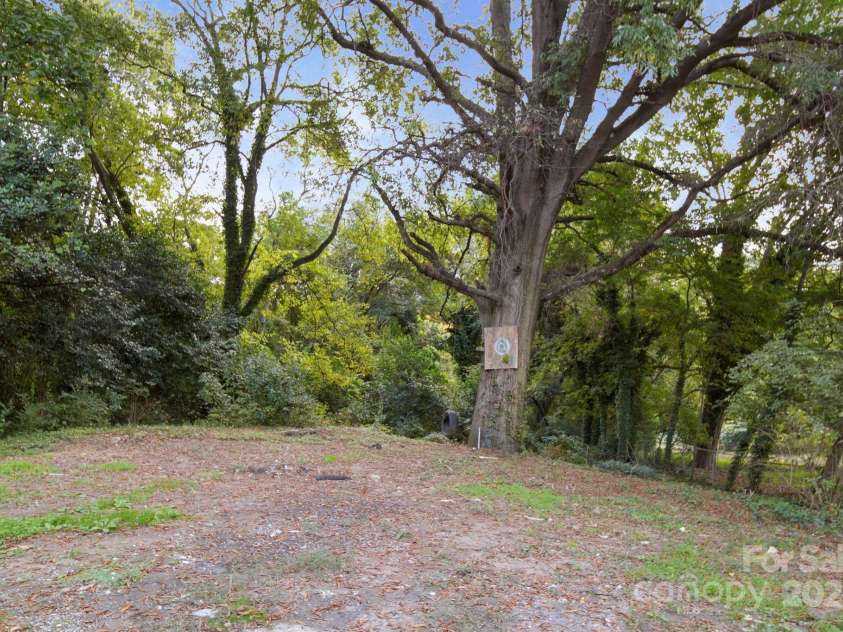 1132 Perkins Street, Gastonia, NC 28054.  MLS# CAR4309178, YatesRealty ID 4459. 