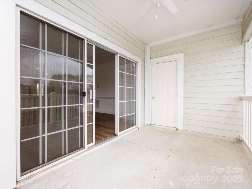 9287 Meadow Vista Road, Charlotte, NC 28213.  MLS# CAR4242150, YatesRealty ID 4459. Balcony Patio