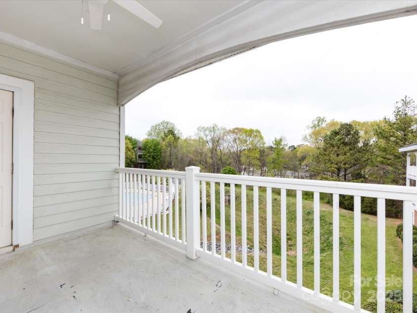 9287 Meadow Vista Road, Charlotte, NC 28213.  MLS# CAR4242150, YatesRealty ID 4459. Balcony Patio