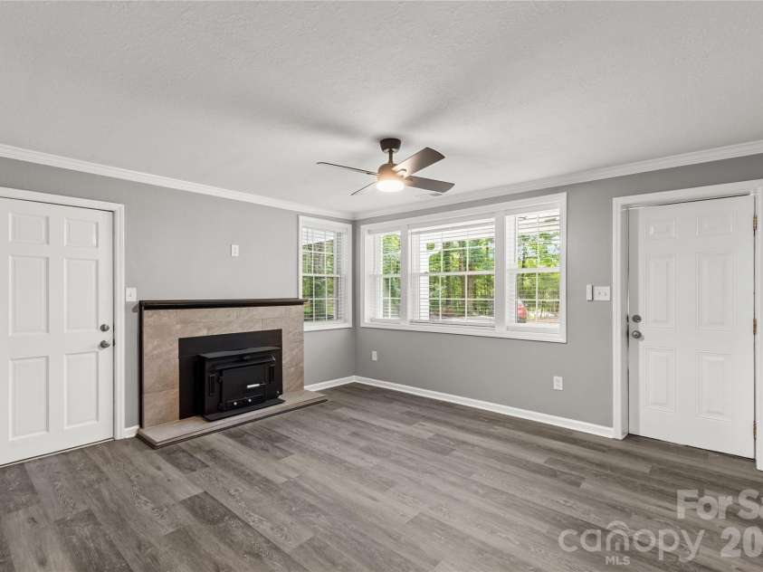3120 Great Falls Highway, Lancaster, SC 29720.  MLS# CAR4412405, YatesRealty ID 44593. 