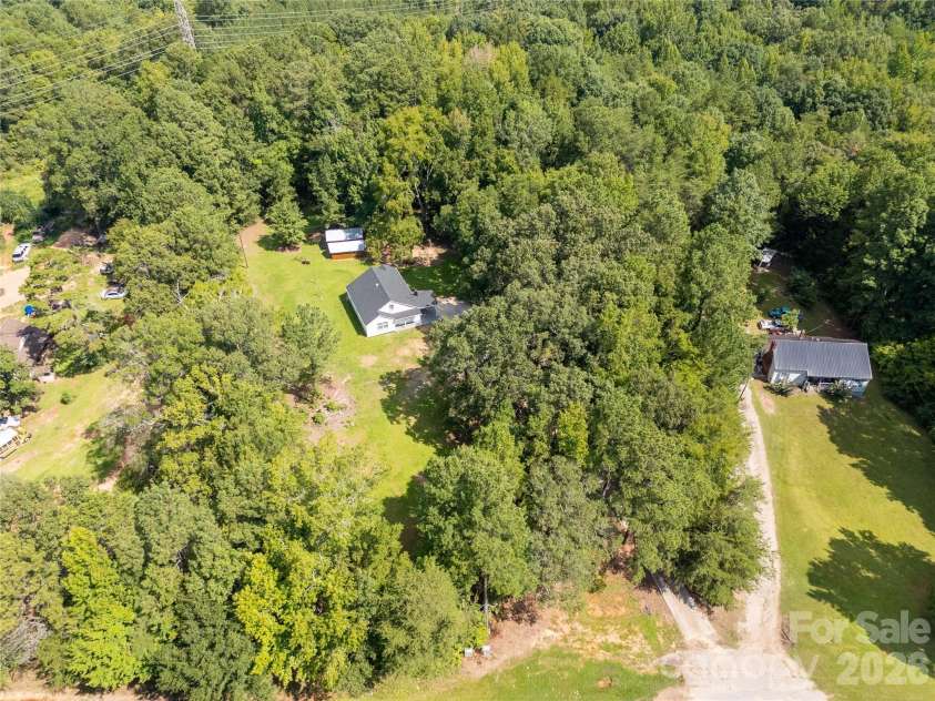 3120 Great Falls Highway, Lancaster, SC 29720.  MLS# CAR4412405, YatesRealty ID 44593. 