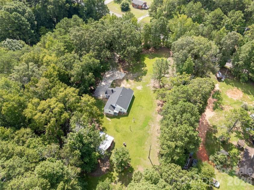 3120 Great Falls Highway, Lancaster, SC 29720.  MLS# CAR4412405, YatesRealty ID 44593. 