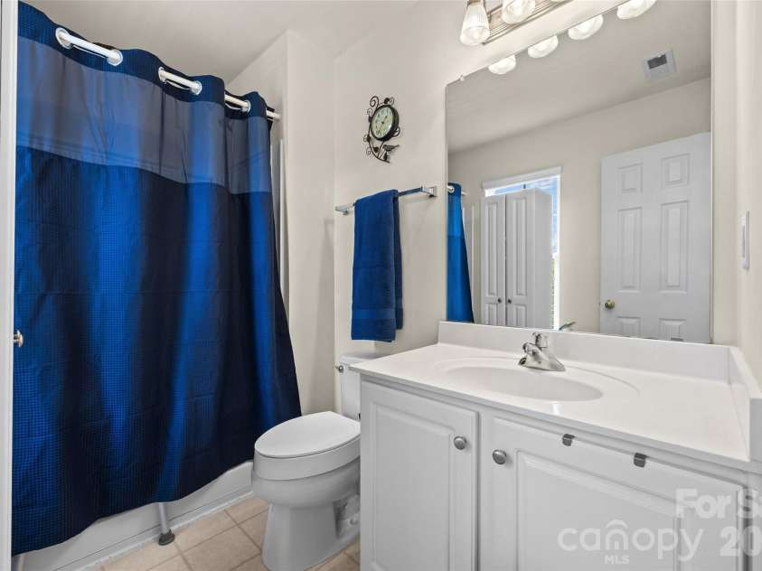 11613 Coddington Ridge Drive, Charlotte, NC 28214.  MLS# CAR4412194, YatesRealty ID 44594. 