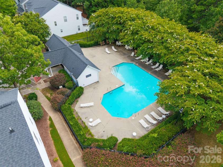 11613 Coddington Ridge Drive, Charlotte, NC 28214.  MLS# CAR4412194, YatesRealty ID 44594. 