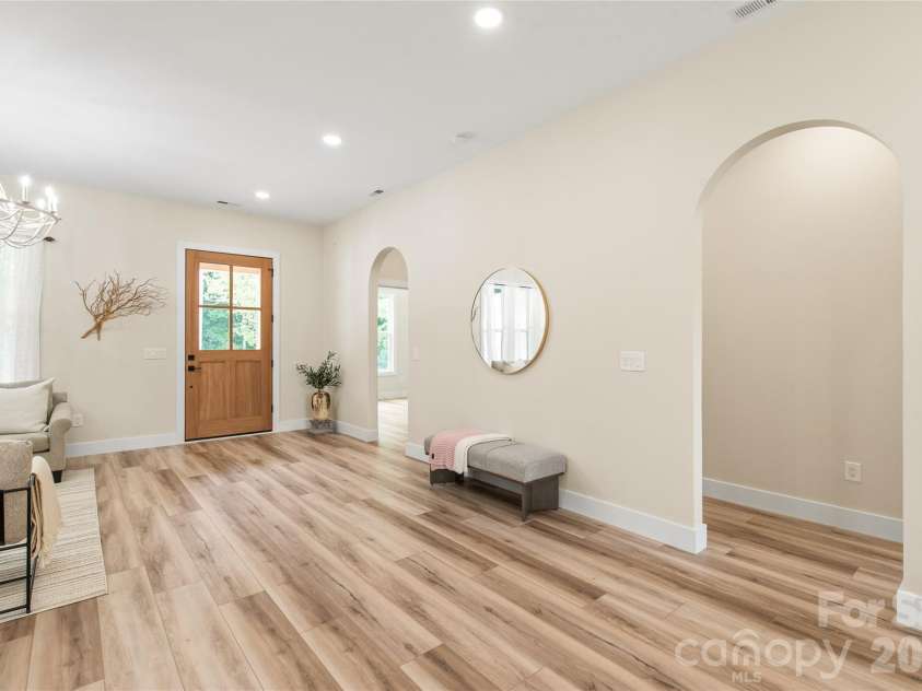 5822 Potter Road, Waxhaw, NC 28173.  MLS# CAR4412912, YatesRealty ID 44597. 