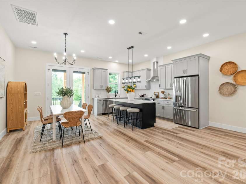 5822 Potter Road, Waxhaw, NC 28173.  MLS# CAR4412912, YatesRealty ID 44597. 