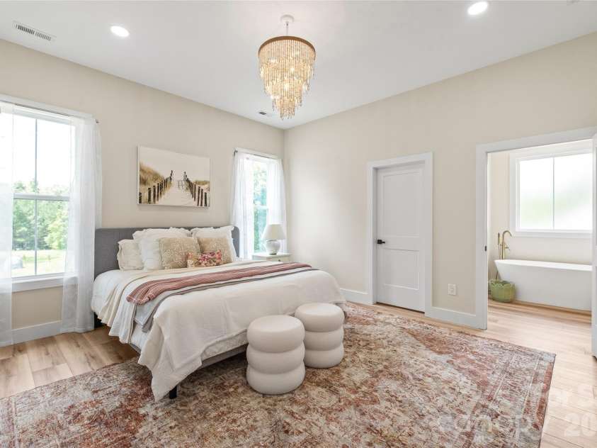 5822 Potter Road, Waxhaw, NC 28173.  MLS# CAR4412912, YatesRealty ID 44597. 