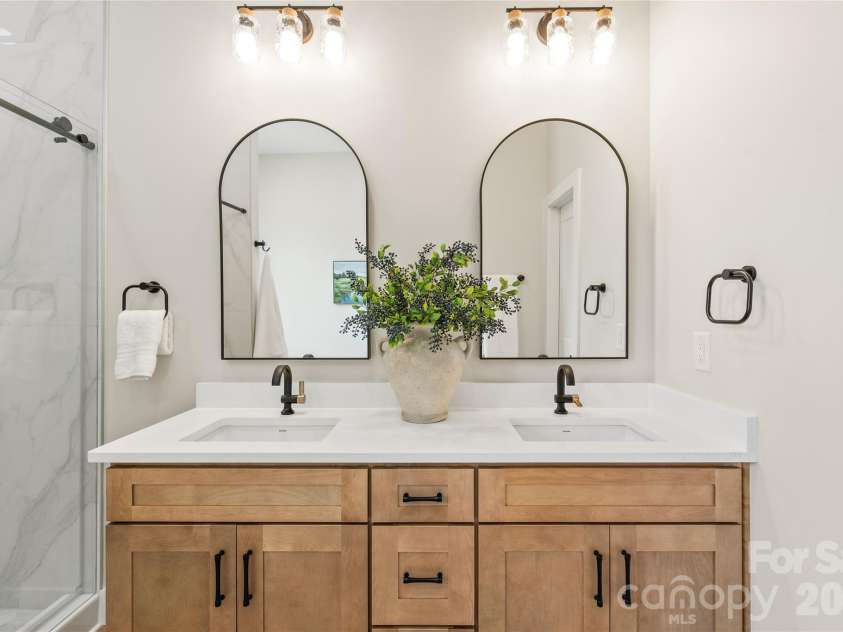 5822 Potter Road, Waxhaw, NC 28173.  MLS# CAR4412912, YatesRealty ID 44597. 